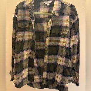Old Navy Plaid Boyfriend Button Up Shirt
